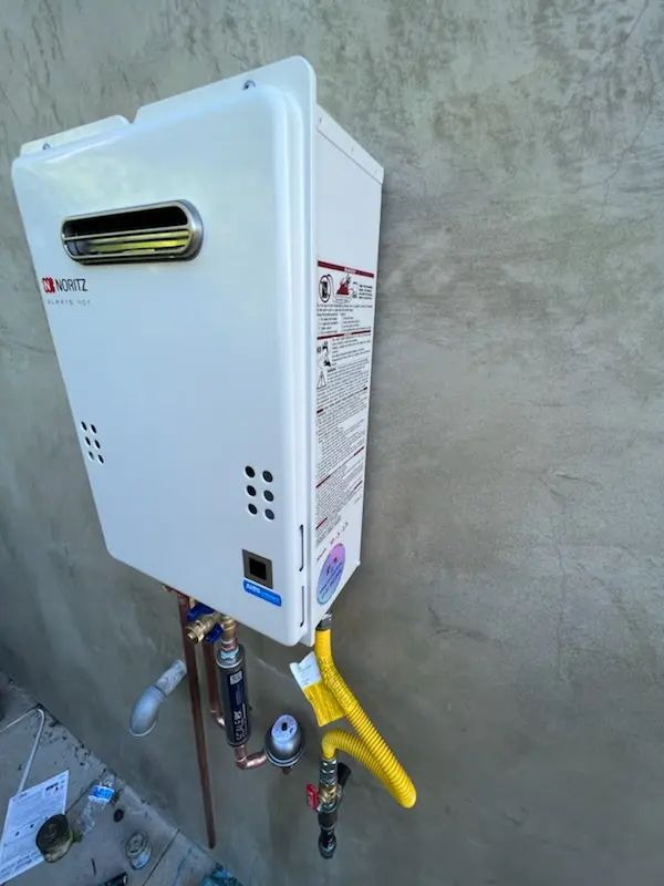 Tankless water heater installation for Desert Hills Estates homes